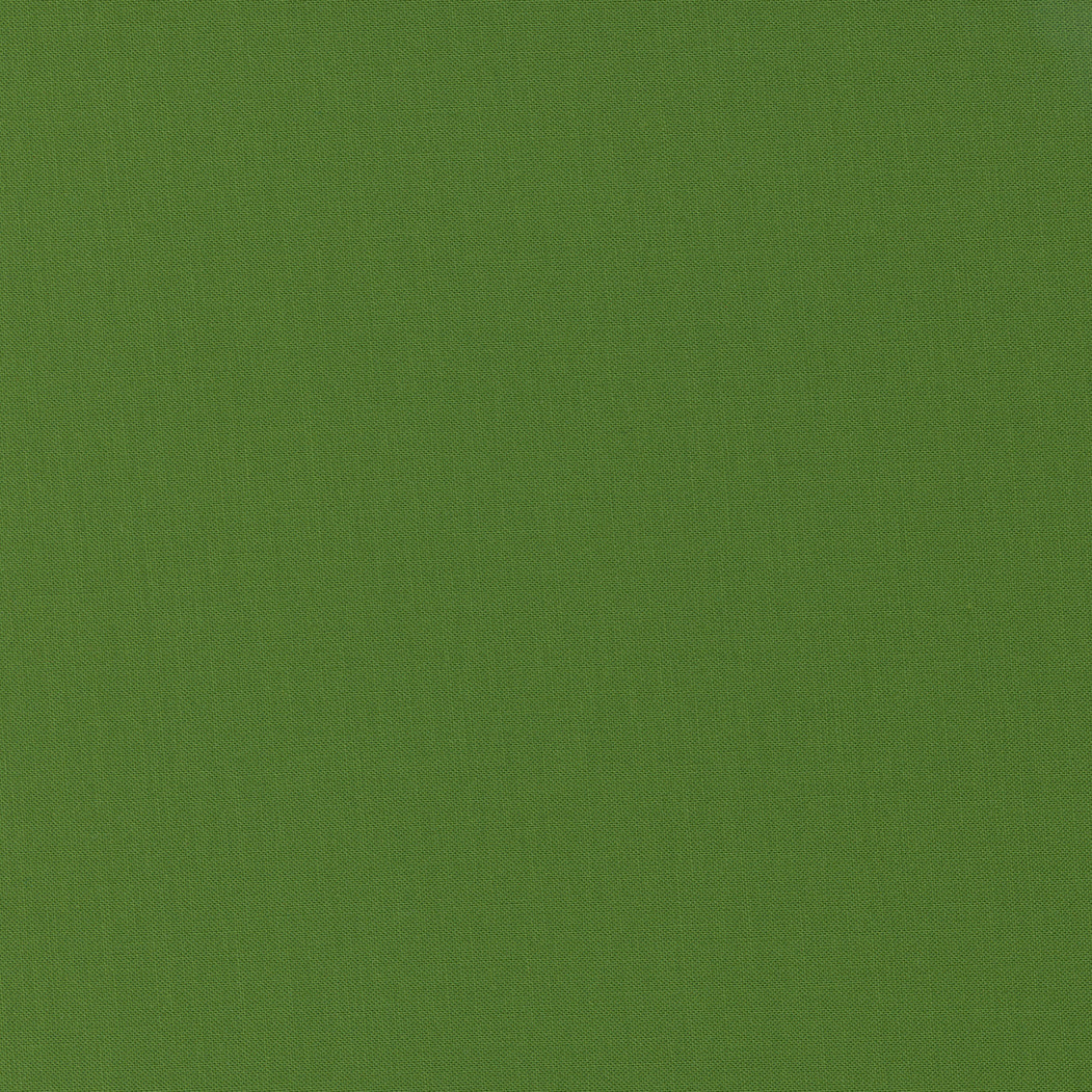 Bella Solids Evergreen ( Green, Solids ) cotton quilting fabric