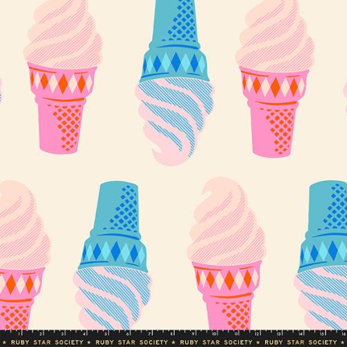Sparkle Mart Cake Cone Natural 108" Wideback - Ruby Star Society